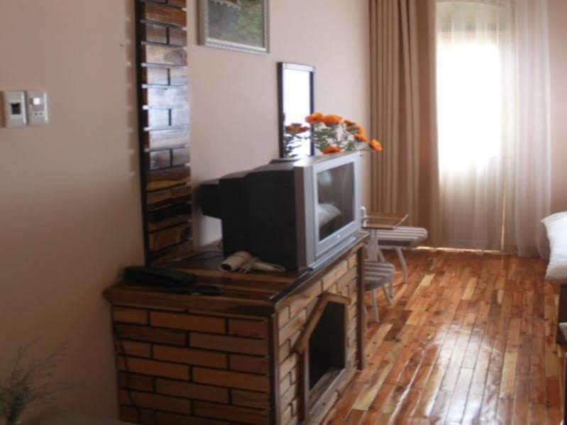Thong Do Da Lat Hotel Да Лат Екстериор снимка